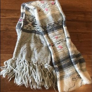Abercrombie scarf
